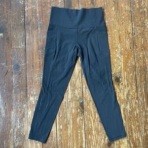 Athleta yoga pants w/ pockets